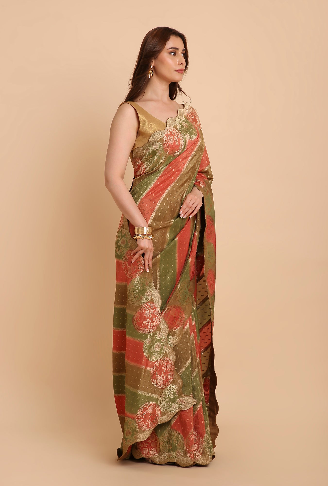 MULTI COLOUR SCALLOPIN BORDER FANCY TISSU SAREE
