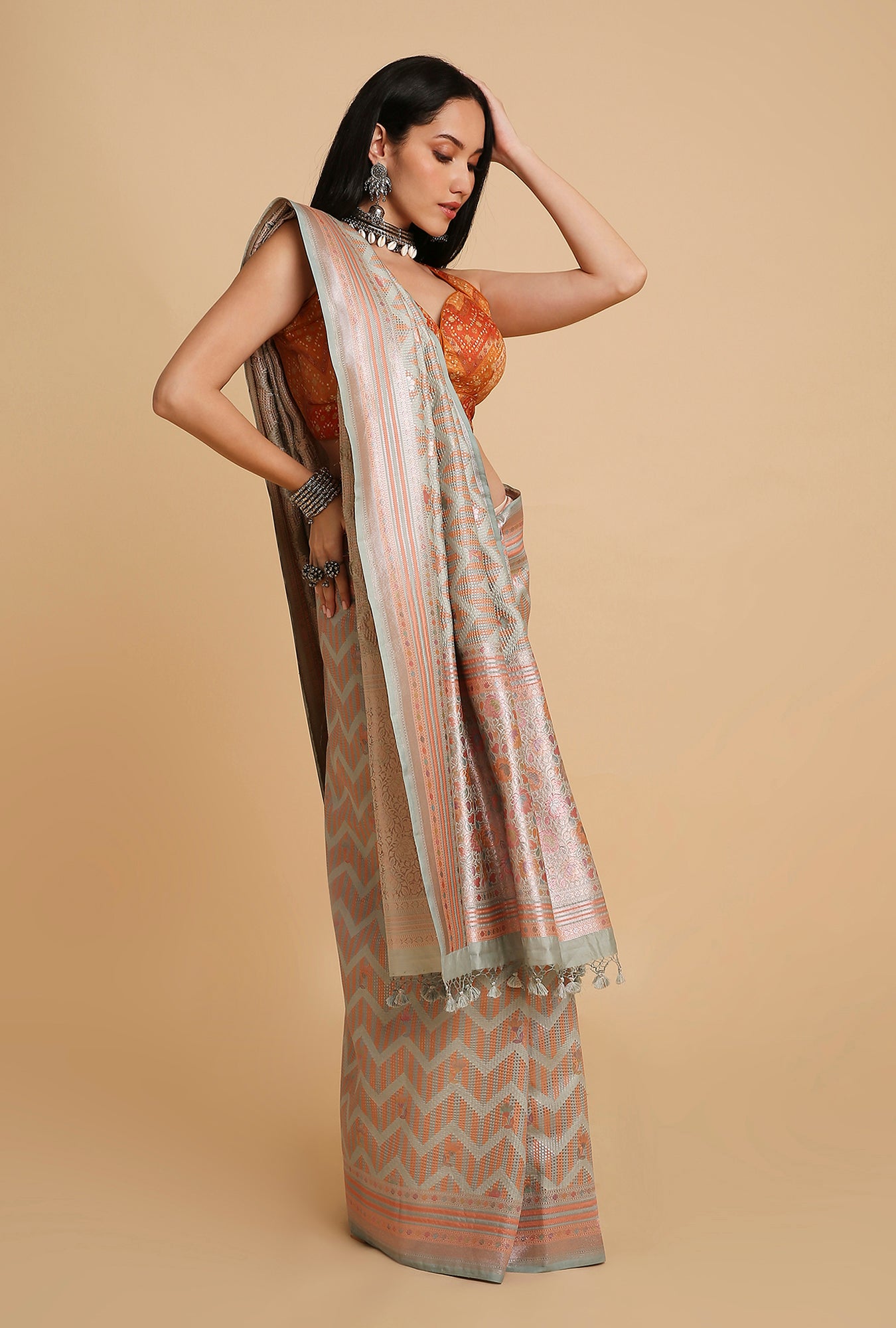 SKY GREY PEACH WOVEN POSITION PRINT SAREE