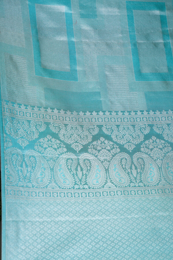 ARCTIC BLUE KANCHIPURAM SILK SAREE