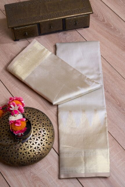 Pearl Colour Kanchipuram Silk Saree