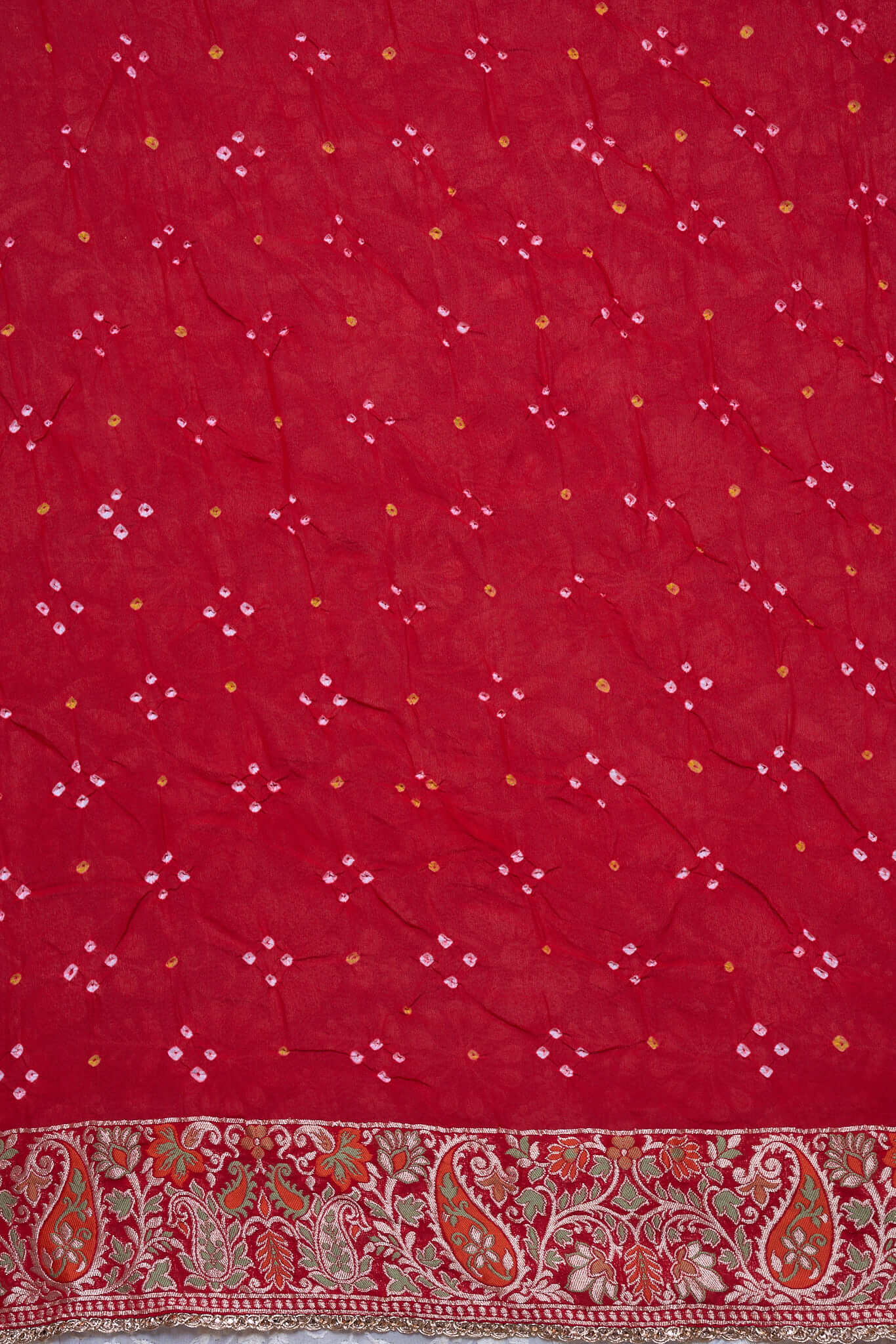 Cream Lucknow With Red Meena Work Bandhani Pallu Border Signature Saree