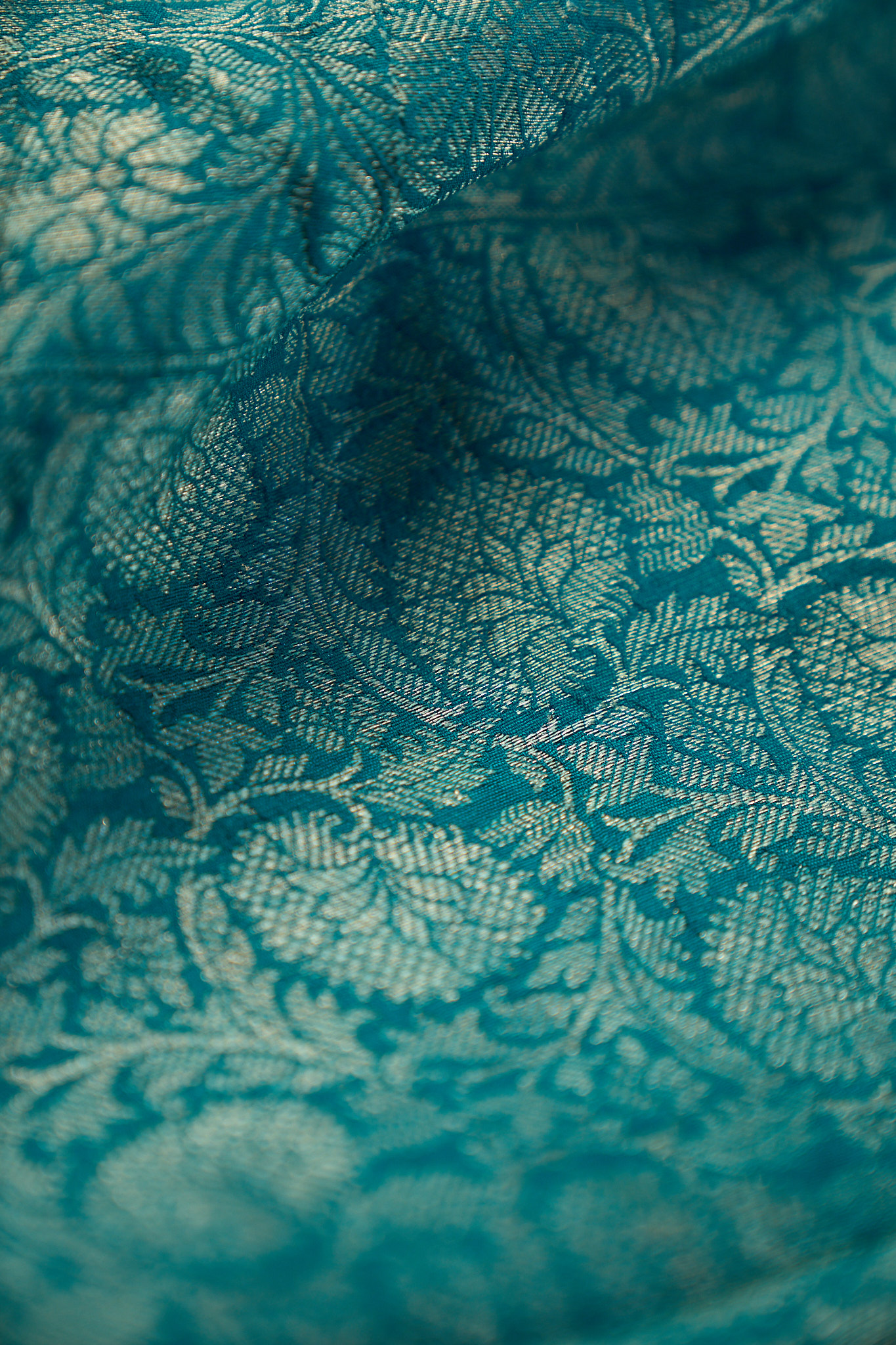 Dark turquoise Vantara Sikari raw Tussar saree