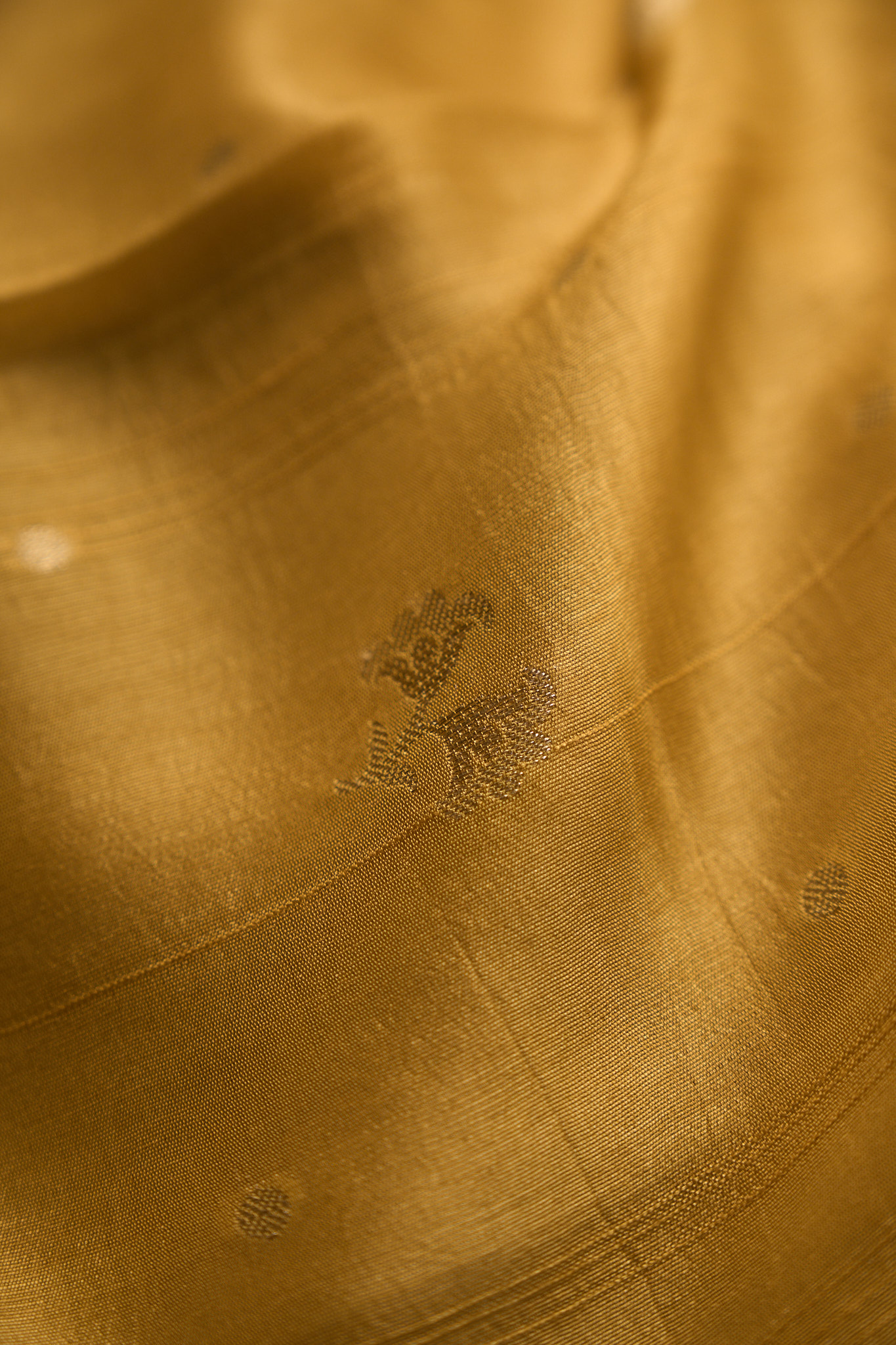 Short yellow raw Tussar saree