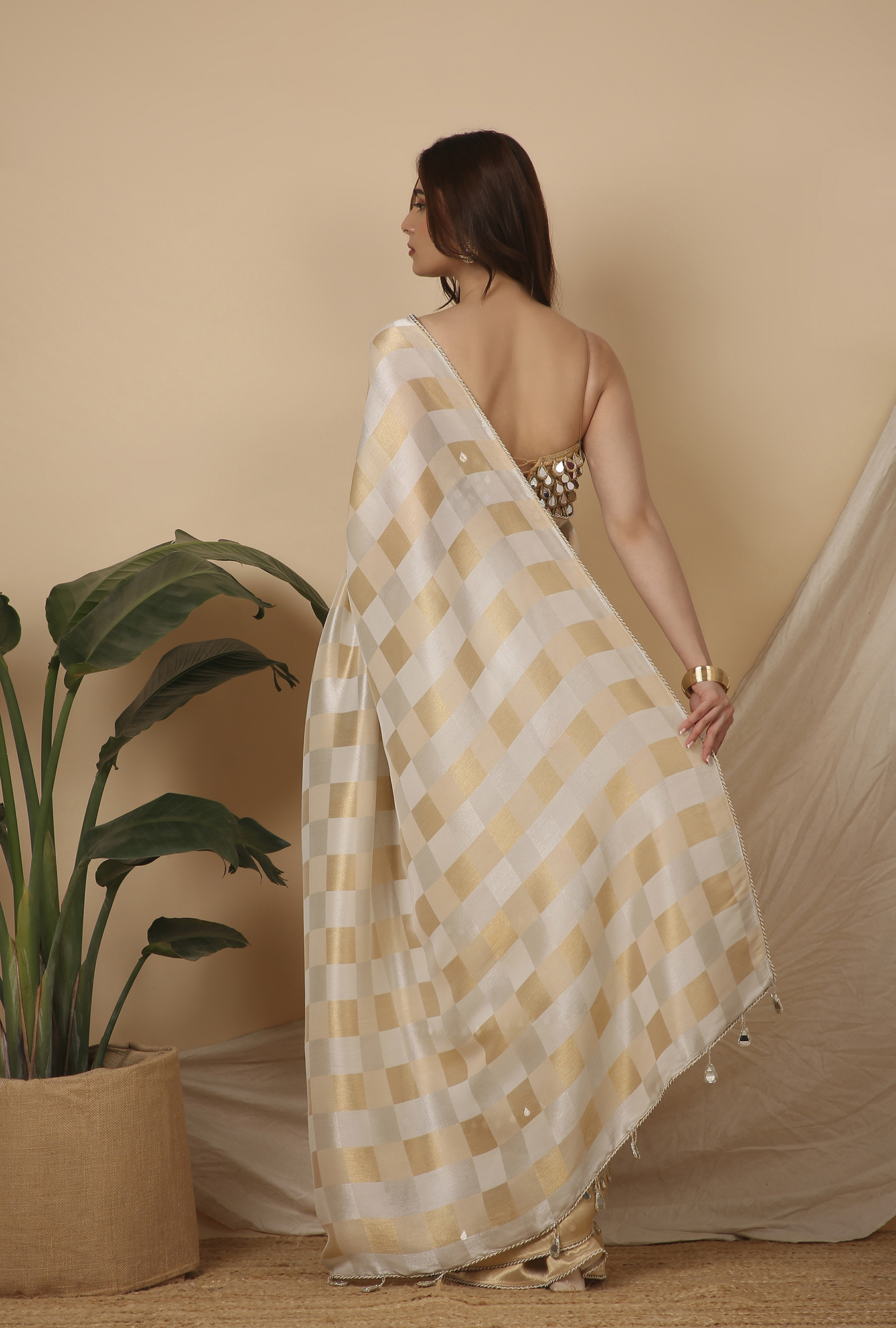 Gold silver chex pallu shoulder and stripe signature saree