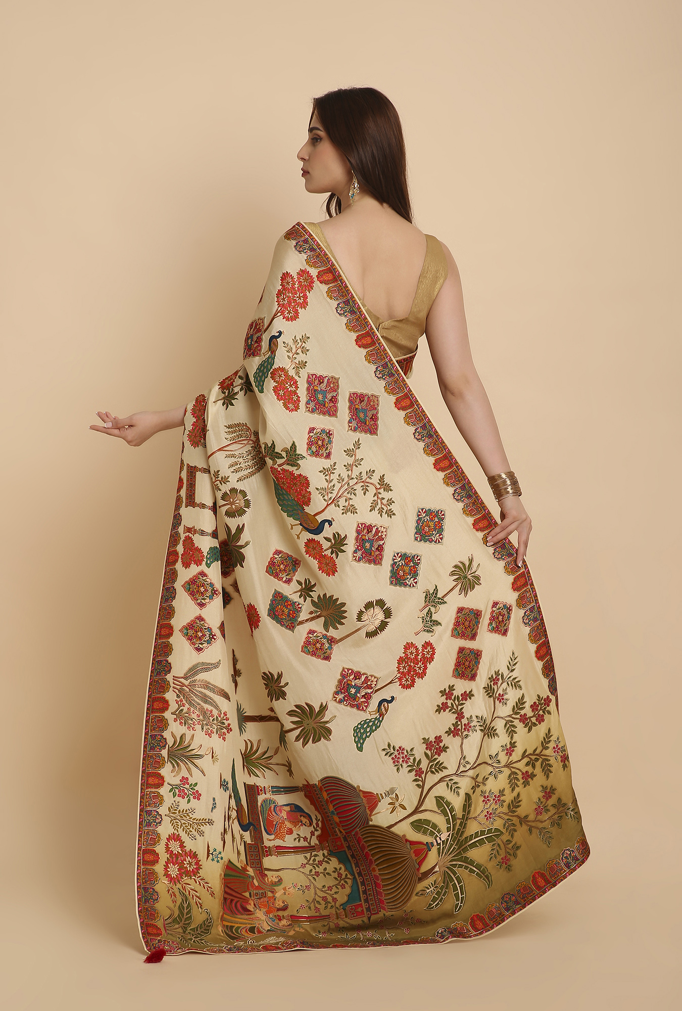 Muster Pichwai Mooga saree